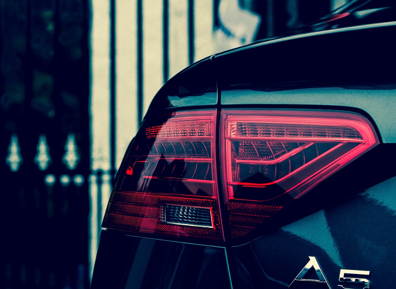 découvrez les principaux avantages de l'industrie automobile, allant de l'innovation technologique à l'amélioration de la mobilité et de la sécurité. explorez comment le secteur automobile transforme notre quotidien et facilite vos déplacements.